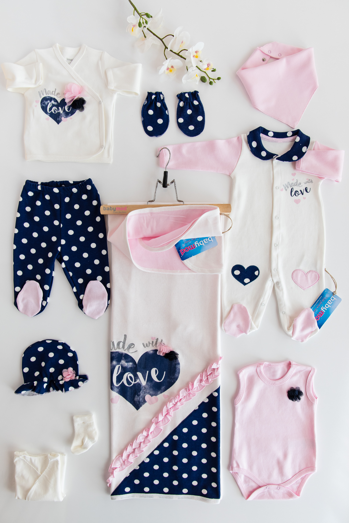 Bebek Hastane Çıkışı Baby Set Kalpli Puantiyeli 10�lu Kız Bebek